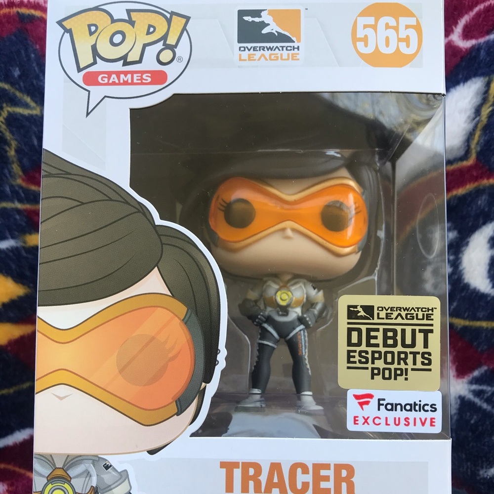 Brand new Funko Pop games Overwatch Tracer Figure!